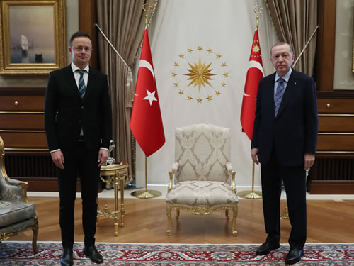Cumhurbaşkanı Erdoğan, Macaristan Dışişleri ve Ticaret Bakanı Szıjjarto’yu kabul etti