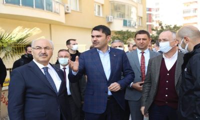 Bakanı Murat Kurum, İzmir’de depremzedeler için yapılan konutları inceledi
