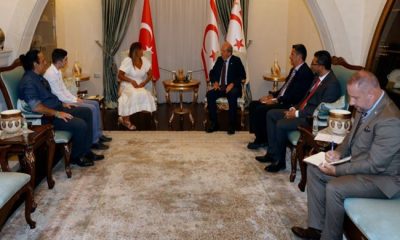 Cumhurbaşkanı Ersin Tatar, Avustralya-Victoria ve Sidney Kuzey Kıbrıs Türk Cemiyeti başkanlarını ve üyesini kabul etti