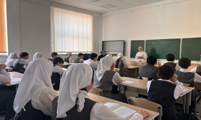 “Birleşik Rusya” Çeçen Cumhuriyeti okullarında sağlık dersleri verdi