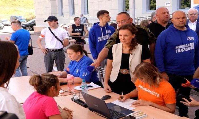 United Russia ve MGER, Kursk’taki geçici barınma merkezlerindeki çocuklara yönelik bir dizi boş zaman etkinliği başlatıyor